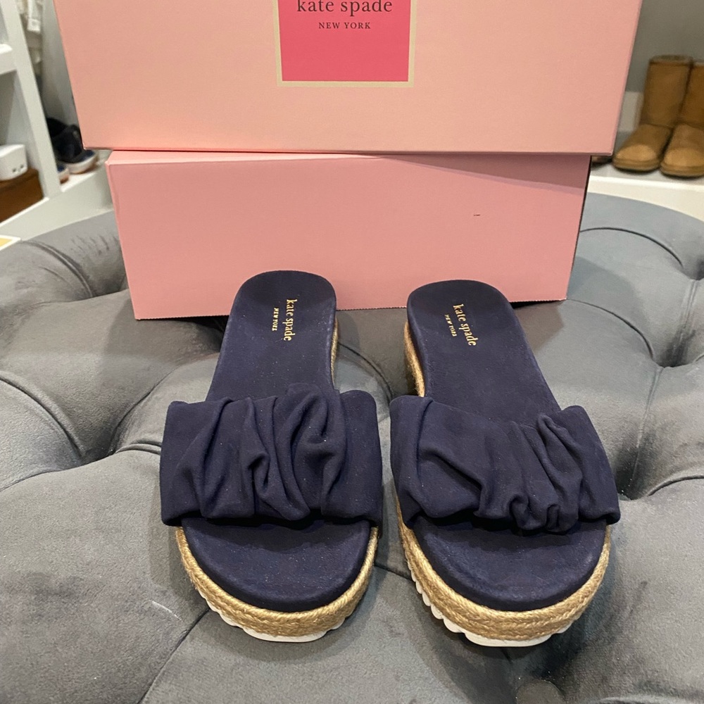 NWT Kate Spadenavy sandles